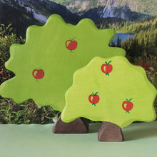 Apple Tree - Holztiger