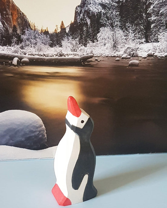Small Penguin-Holztiger