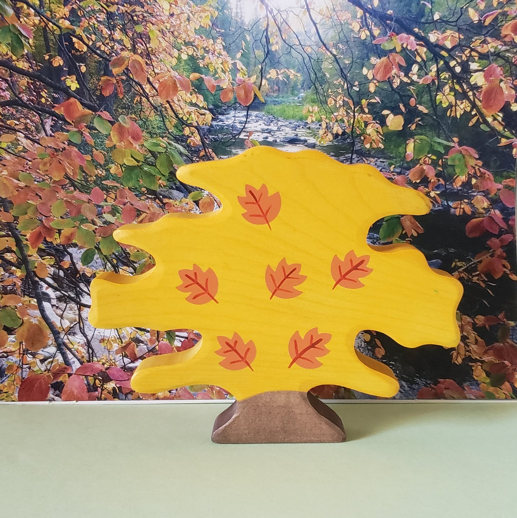 autumn tree holztiger